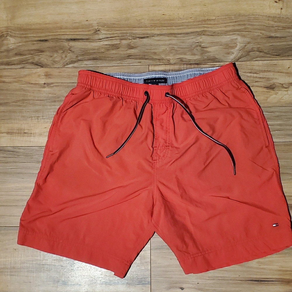 Tommy hilfinger board shorts